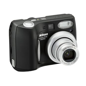 COOLPIX 7600