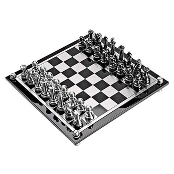 Игра-шахматы в подарочной коробке 