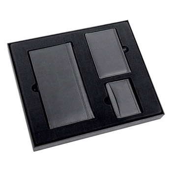 Набор: дорожное портмоне+обложка для паспорта+визитница 