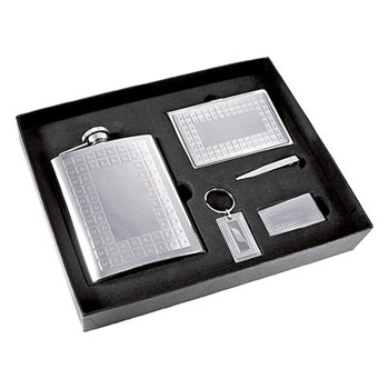 Набор: фляжка+зажим для денег+визитница+заколка для галстука 