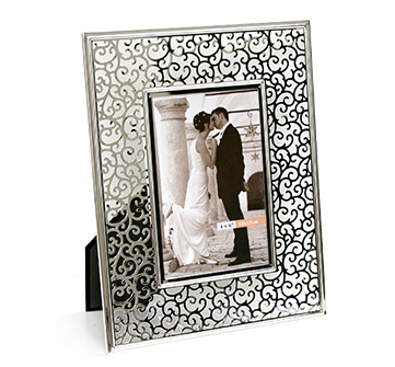 Ф/рамка металлическая ME92MS46