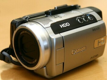 Canon iVIS HG10