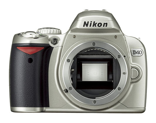    Nikon D40