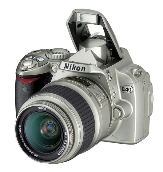    Nikon D40